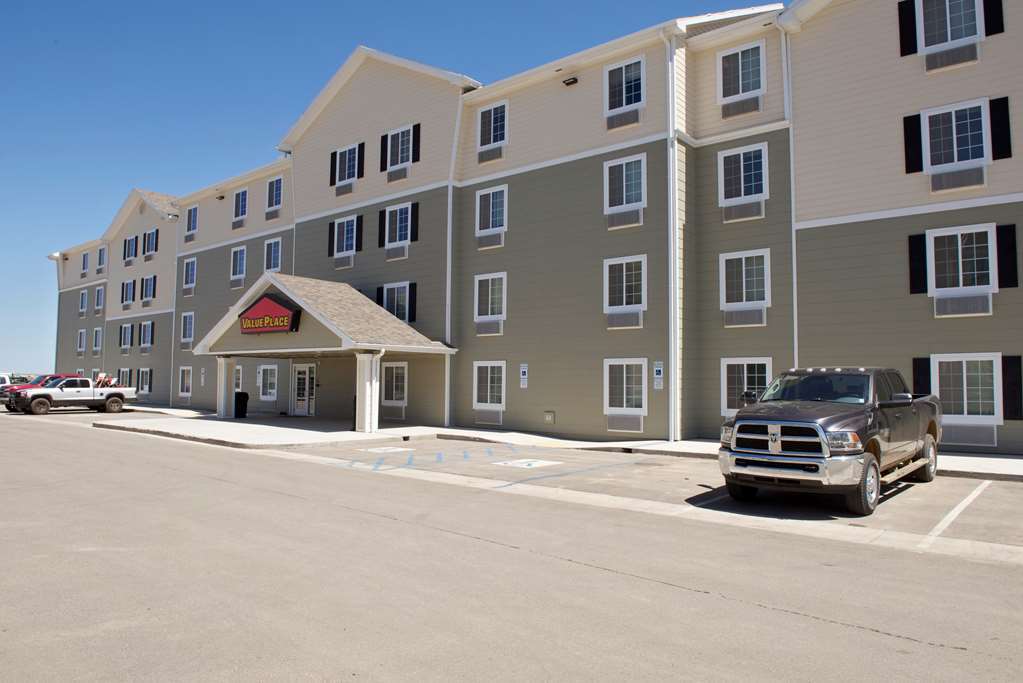 Woodspring Suites Williston Eksteriør bilde