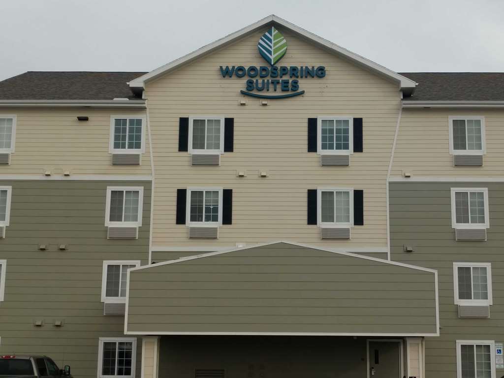 Woodspring Suites Williston Eksteriør bilde